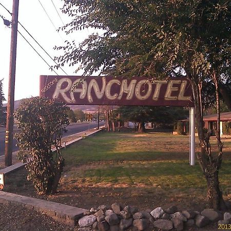Ranch Motel Tehachapi Buitenkant foto