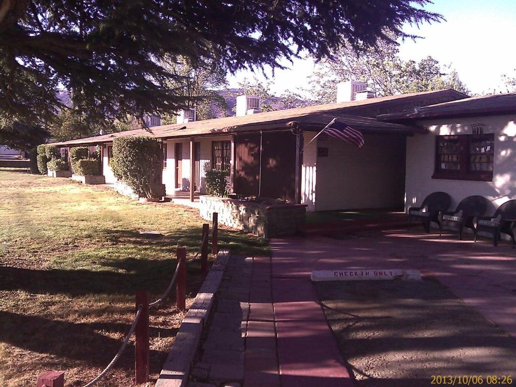 Ranch Motel Tehachapi Buitenkant foto
